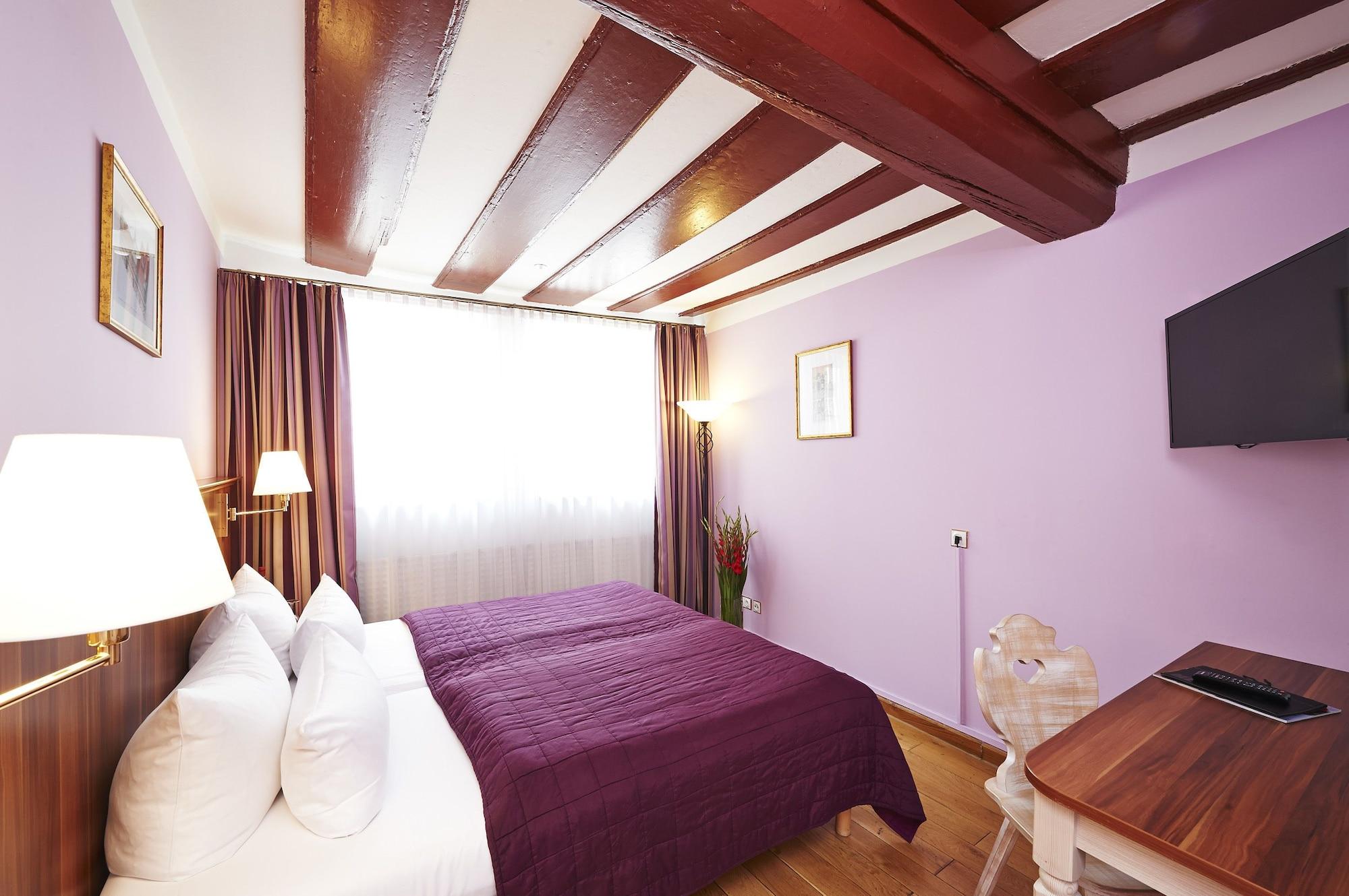 Hotel Elch Boutique Нюрнберг Экстерьер фото
