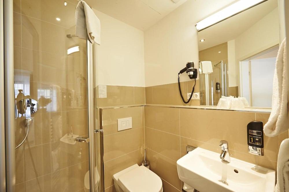 Hotel Elch Boutique Нюрнберг Экстерьер фото